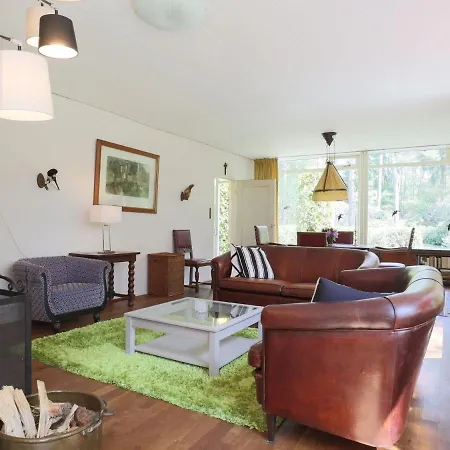 Beautiful With Garden In Huijbergen