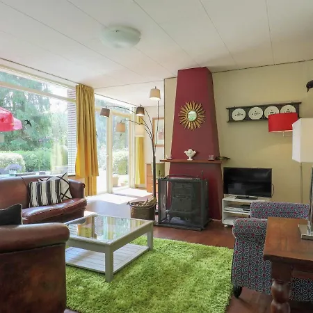 Holiday home Beautiful With Garden In Huijbergen