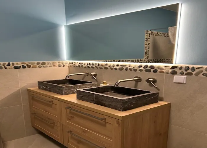 Vakantiehuis In Near Forest